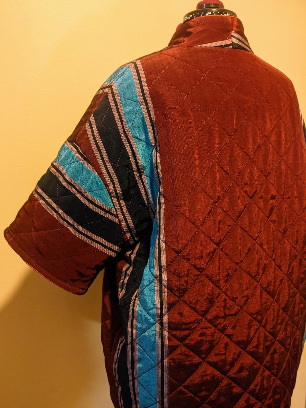Vintage Hanten Quilted Reversible Jacket | Embroidered Sleeve | Unisex One Size - Picture 10 of 13